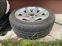 BMW 17” 1db. van csak! 5000 Ft.