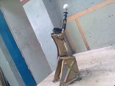 IVECO Daily 2000-2006 35C13 Váltó kulissza