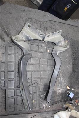 Nissan Qashqai (J10) motorháztető zsanérok