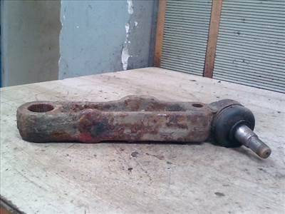 IVECO DAILY 96-99 Jobb első alsó lengőkar