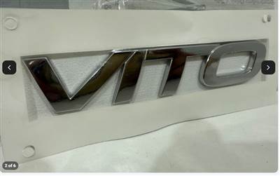 Mercedes W447 Vito csomagtérajtó felirat  a4478171514