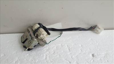 511983 Alfa Romeo 159 Sedan, 2007, Csomagtérajtó Zár.