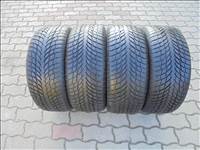  225/40 R 18" szinte új 2023-as Nokian téli gumi eladó 