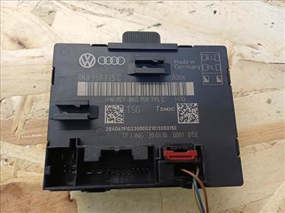 Audi A4 B8 (2008-2015) Jobb Hátsó Ajtó Vezérlő Elektronika 