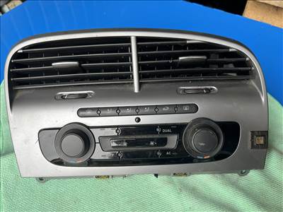 Seat Altea fűtéskapcsoló panel  5p0907044p