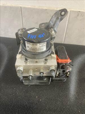 Toyota Yaris (XP130/XP150) Yaris 3 ABS kocka szivattyú pumpa egység  445400d100 895410d170