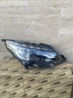 Peugeot 2008 jobb fényszóró(2016- )90167009 90167009-9825313680