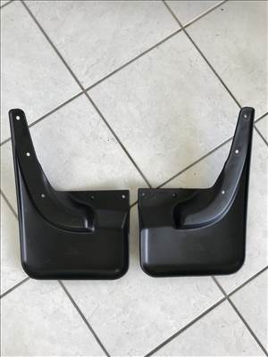 Mitsubishi L200 III sárfogó gumi 