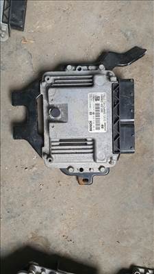 Hyundai ix35 motorvezérlő  0281019639