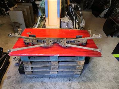 MINI HATCHBACK Hátsó Híd (Tárcsafékes)