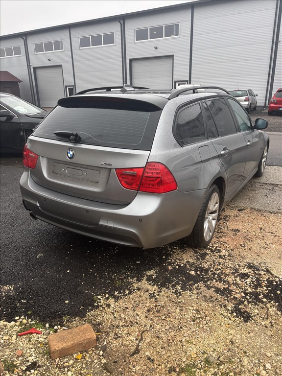 BMW 3-as sorozat (E90, E91, E92, E93) bontott alkatrészei 3. kép