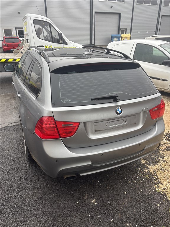 BMW 3-as sorozat (E90, E91, E92, E93) bontott alkatrészei 4. kép
