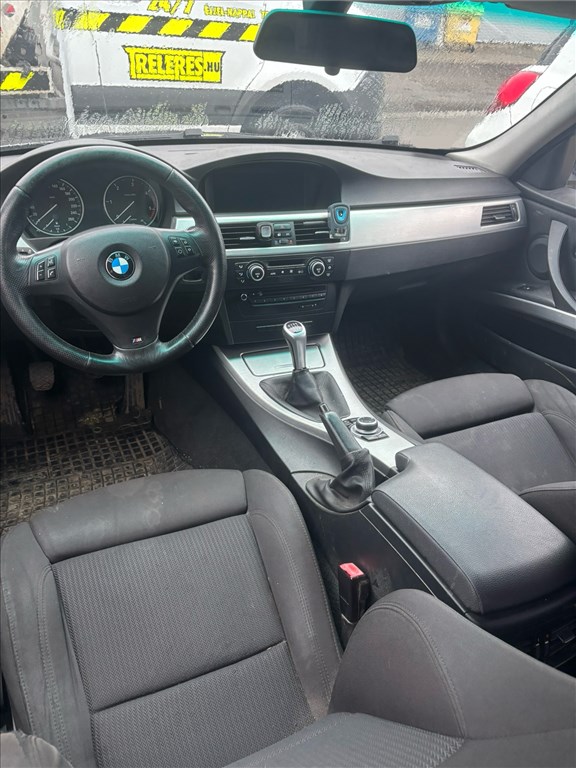 BMW 3-as sorozat (E90, E91, E92, E93) bontott alkatrészei 5. kép