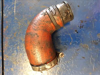 Volkswagen Passat B6 Turbócső / Intercooler Cső