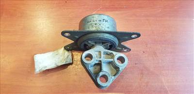 Opel Astra G, Zafira A váltótartó bak (motorkód: Z12XE, X14XE, Z14XE, Z14XEP, Z16SZR, Z16SE, Z16XEP, X18XE1, Z18XE, Z16YNG, C16SE, X16XEL, Z16XE) 90575456