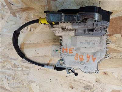 Audi A4 B8 (2008-2015) Jobb Hátsó Ajtó Központizár 