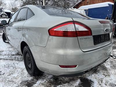 Ford Mondeo Mk4 2.0 TDCI bontott alkatrészei