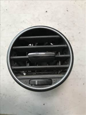 Seat León II 1P / bal légbefúvó