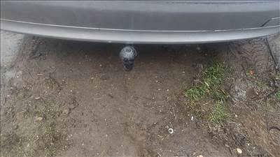 Mercedes C 220 W203 Komplett gyári vonóhorog 