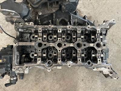 Opel Vivaro B hengerfej R9M452 110422959r