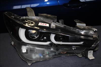 Mazda cx-5 J.E. lámpa.