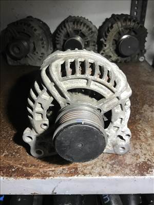 Volkswagen Polo IV 9N 1,4 PD / generátor 045903023a