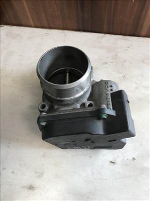 Volkswagen Golf V 2,0 TFSI / fojtószelep