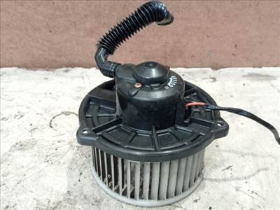 SUZUKI SWIFT II Ferdehátú (EA, MA) Fűtőmotor (Nem klímás) *151261* denso-19400006525d