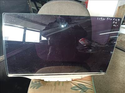 Toyota Corolla E12J kombi bal hátsó ablak