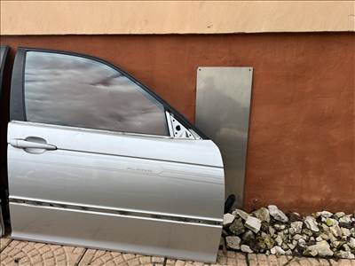 BMW E46 jobb első ajtó
