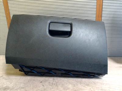 FIAT GRANDE PUNTO 05.10- Kesztyűtartó