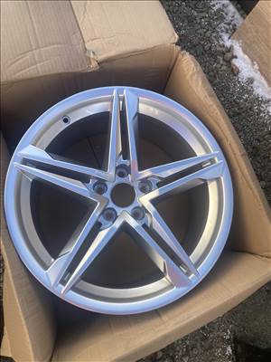 Audi A4,A5 vadonatúj gyári felni(8W0601025DE)