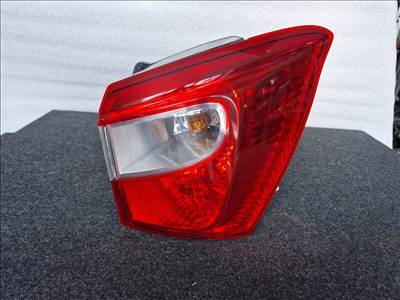 SUZUKI SX4 S-CROSS (JY) jobb hátsó lámpa