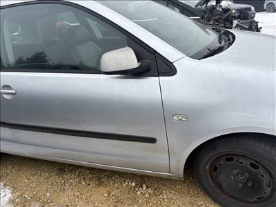 Volkswagen Polo IV Jobb első ajtó 