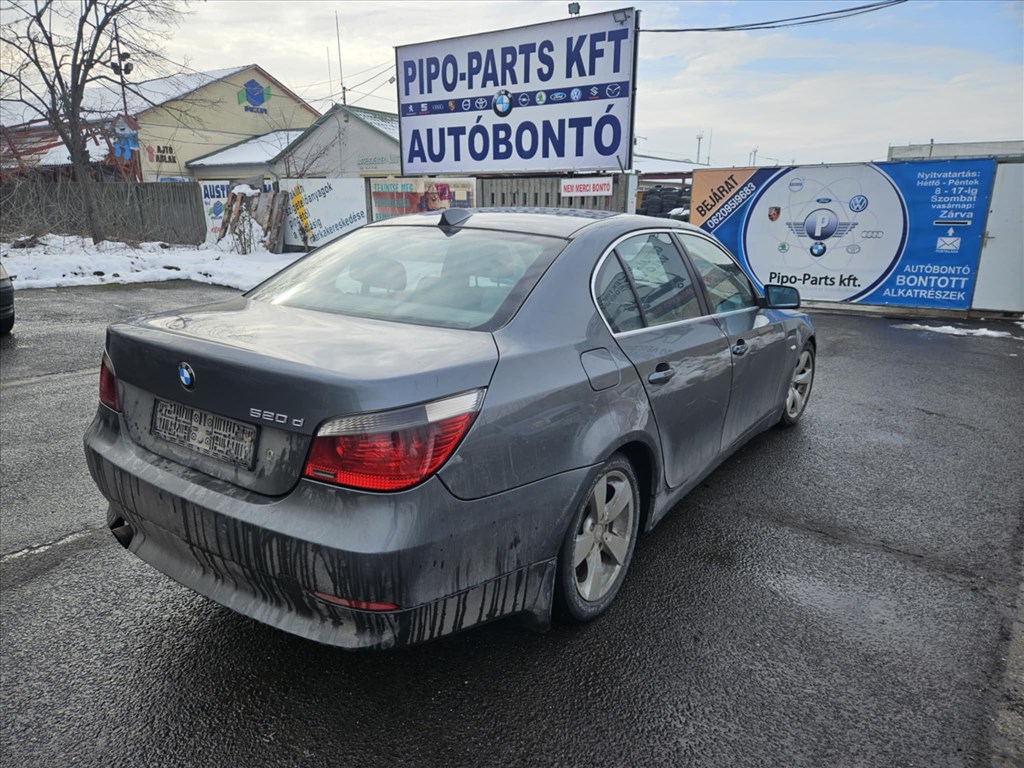BMW 520 (E60/E61) bontott alkatrészei 3. kép