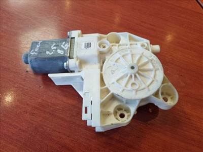Ford Focus II bal első ablakemelő szerkezet motor