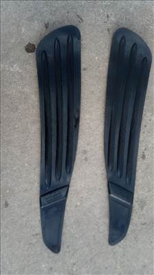 Vespa et taposó gumi 