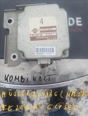 Nissan X-Trail (T30) Müszercsoport Kilométeróra vezérlő elektronika 