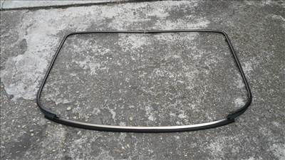 Mercedes W210 hátsó szélvédő keretek