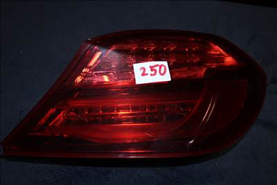 BMW 640 J.Hátsó sérült led lámpa.