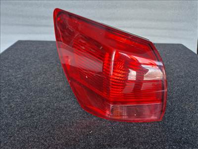 NISSAN QASHQAI J10 bal hátsó lámpa 