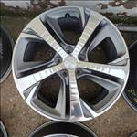 5x108 18 Gyári Peugeot polír alufelni 170000ft a 4db/72/