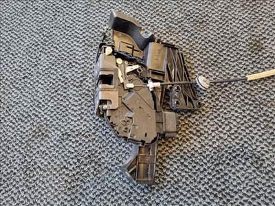 Ford Focus II bal hátsó ajtózár 4M5AR26413EE