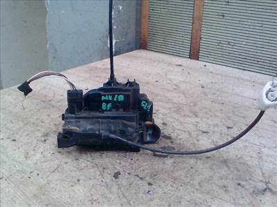 RENAULT Clio 2009.01.01-2012.10.31 Bal első ajtó zárszerkezet központi záras