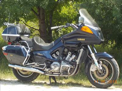YAMAHA  XVZ 12T VENTURE,1984-ES  OLDTIMER TÚRAMOTORKERÉKPÁR FELÚJÍTÁSRA SZORULÓ,OLCSÓN