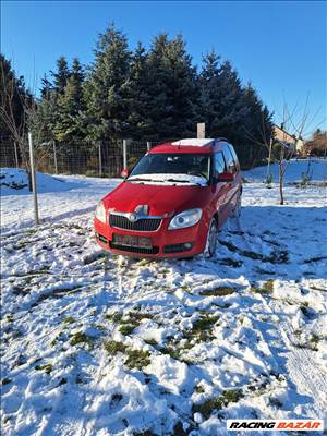 Eladó Skoda Roomster 1.2 HTP (1198 cm³, 70 PS)