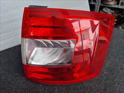 SKODA OCTAVIA III (5E) KOMBI jobb hátsó lámpa  5e9945096