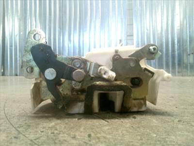 SUZUKI WagonR+ Jobb hátsó ajtó zárszerkezet mechanikus