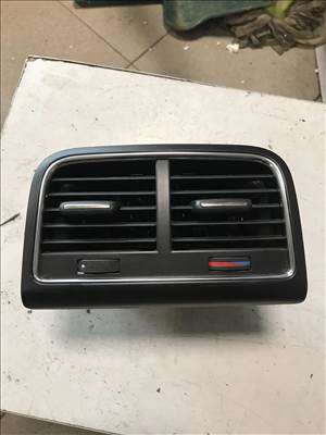 Audi A4 (B8 - 8K) hátsó légbefúvó