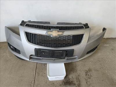 Chevrolet Cruze első lökhárító 